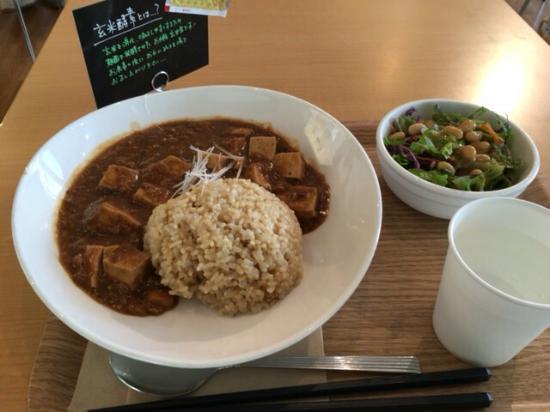 Hai Genki Salon Shinsaibashi Genmai Cafe